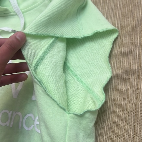 Calvin Klien sleeveless green neon stylish top actice performance top hood large - Picture 7 of 13